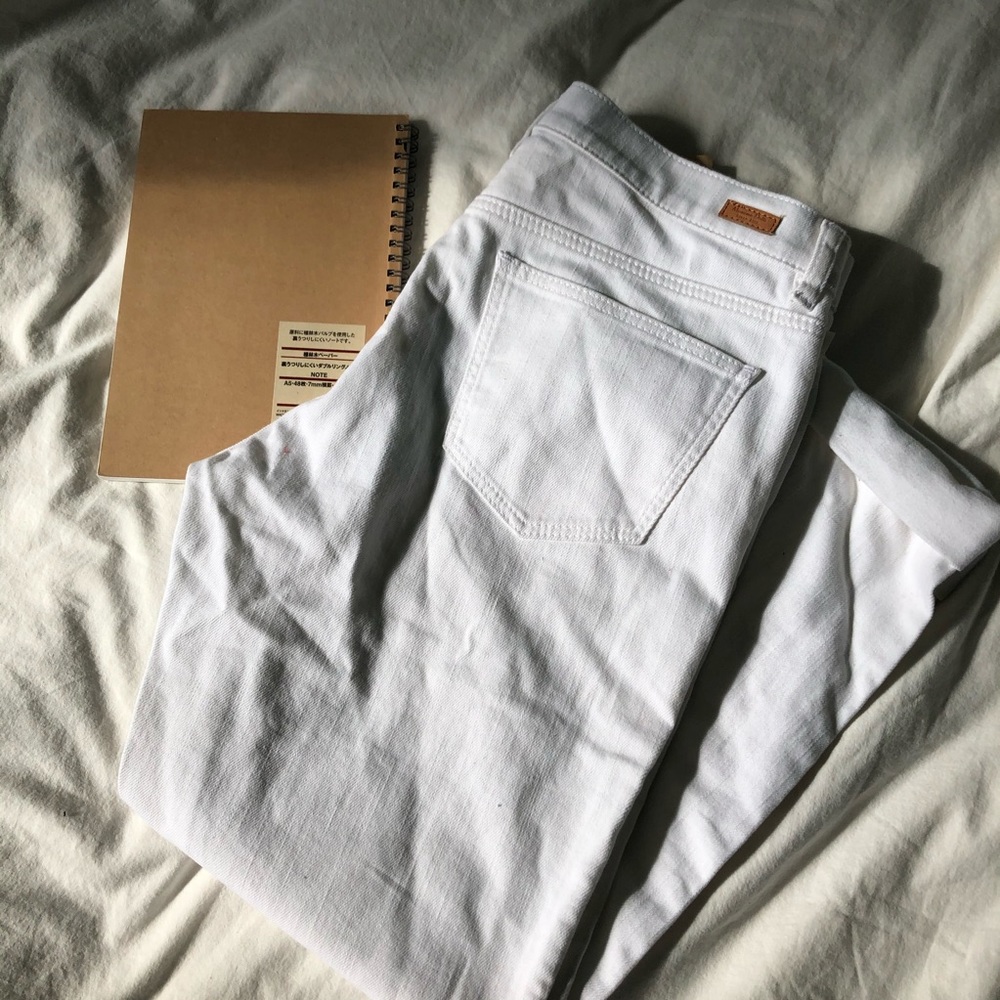 Massimo Dutti Designer White Wash Cuffed Jeans